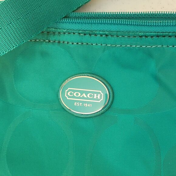 Coach Signature Getaway Packable Weekender Bag w/ Toiletries Bag Green Teal - Picture 3 of 14